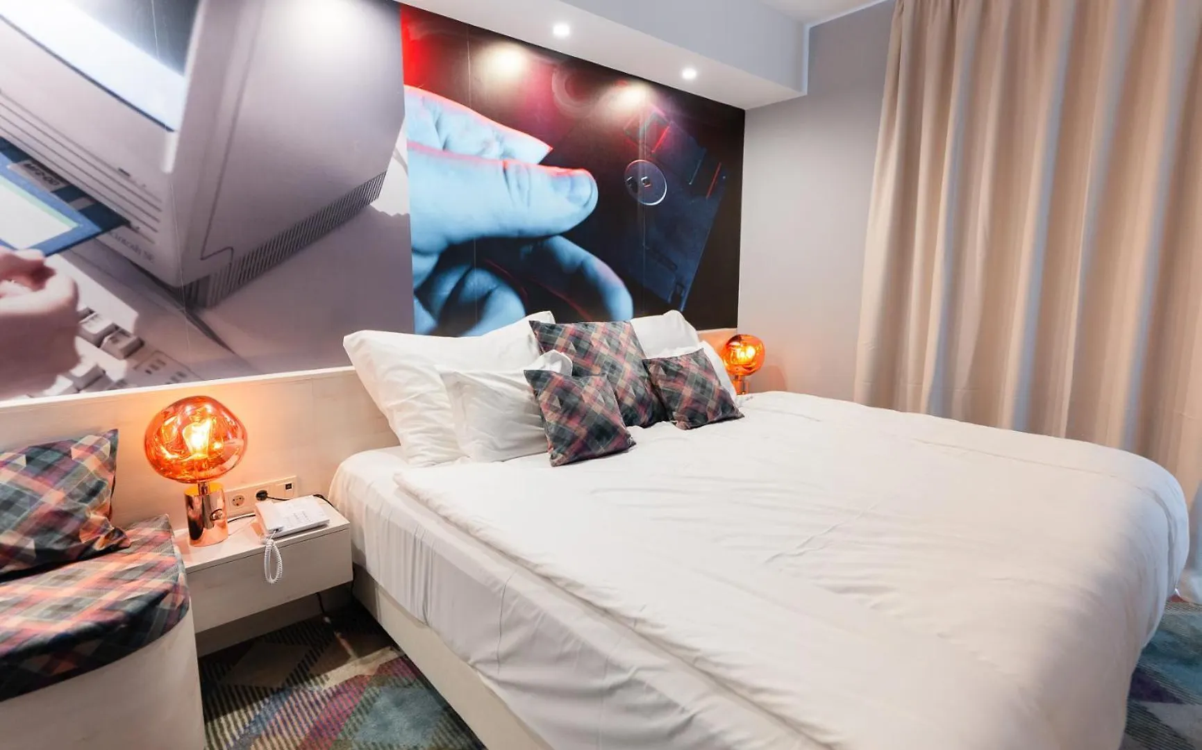 Science Hotel Premium Szeged 4*,